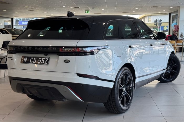 2021 Land Rover Range Rover Velar P250 R-Dynamic SE