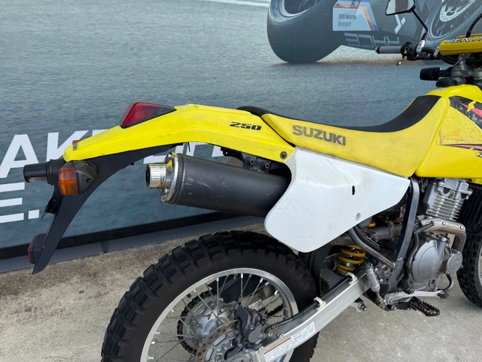 2004 Suzuki DR-Z250 Yellow