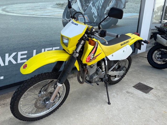 2004 Suzuki DR-Z250 Yellow