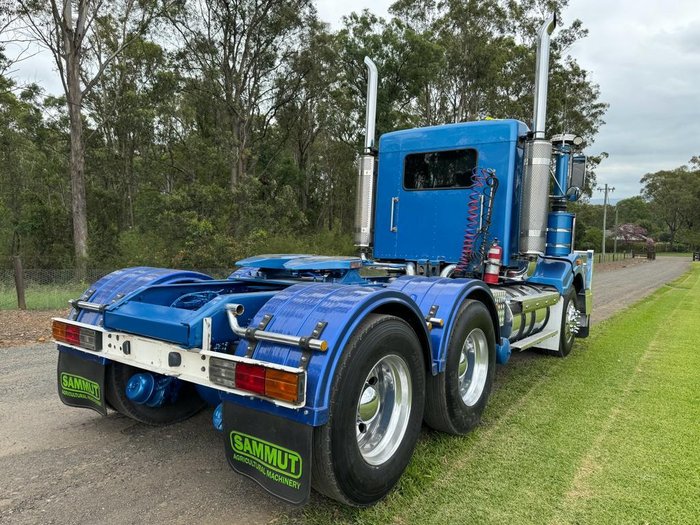 2007 Kenworth T400 Series T404SAR