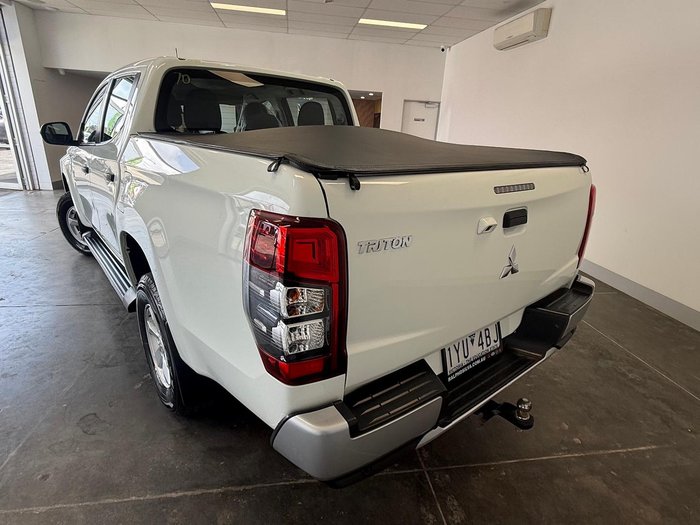 2023 Mitsubishi Triton GLX+