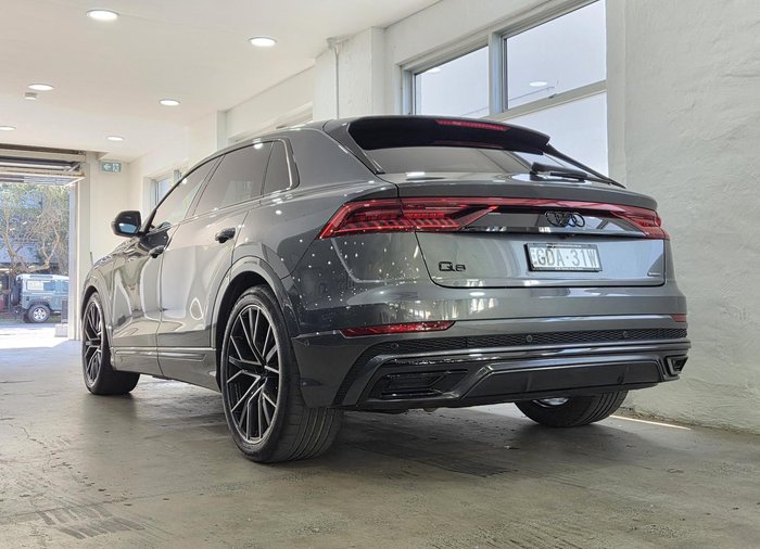 2023 Audi Q8 50 TDI S line