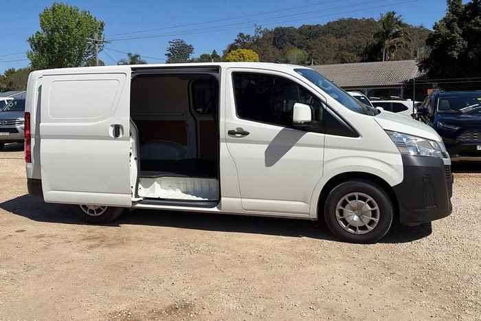 2020 Toyota Hiace