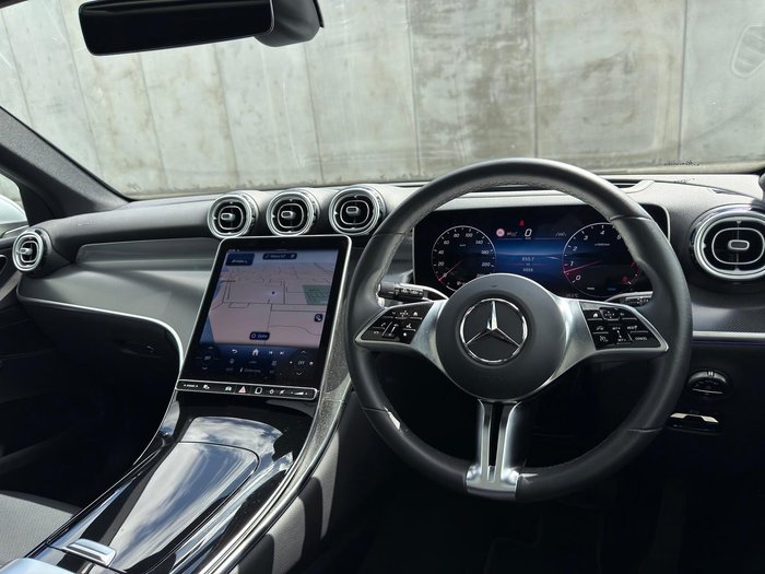 2025 Mercedes-Benz GLC-Class GLC200