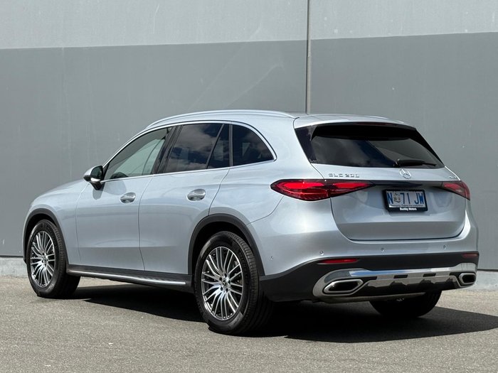 2025 Mercedes-Benz GLC-Class GLC200