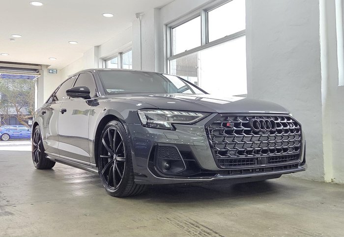 2023 Audi S8