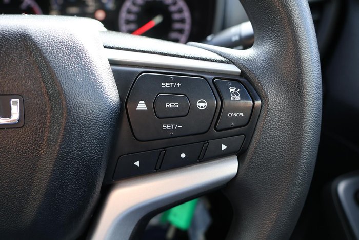 2021 Isuzu D-MAX 24