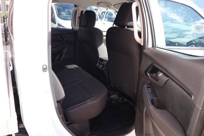 2021 Isuzu D-MAX 17
