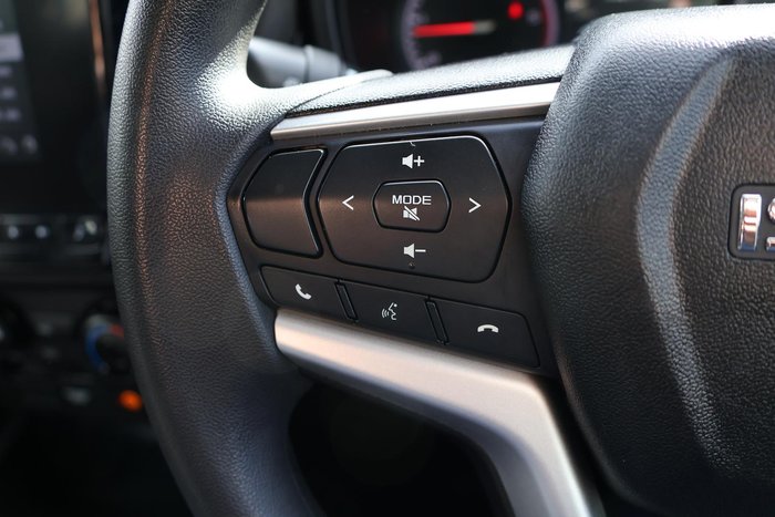 2021 Isuzu D-MAX 23
