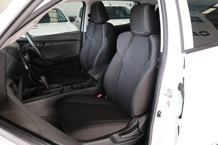 2021 Isuzu D-MAX 16