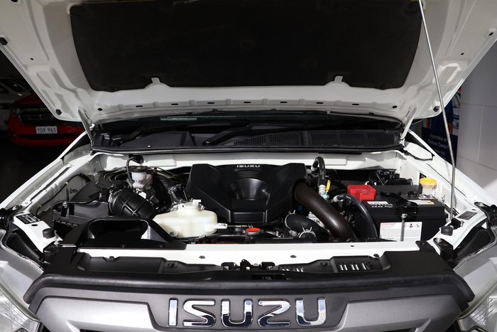 2021 Isuzu D-MAX 27