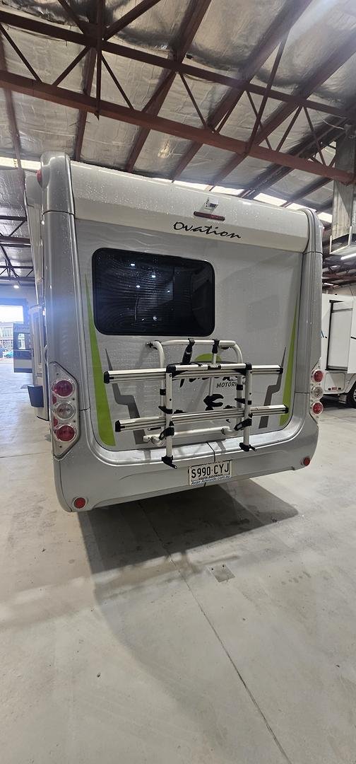 2023 Avan Ovation M3