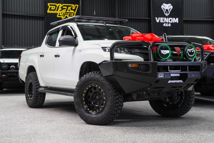 2023 Mitsubishi Triton GLX
