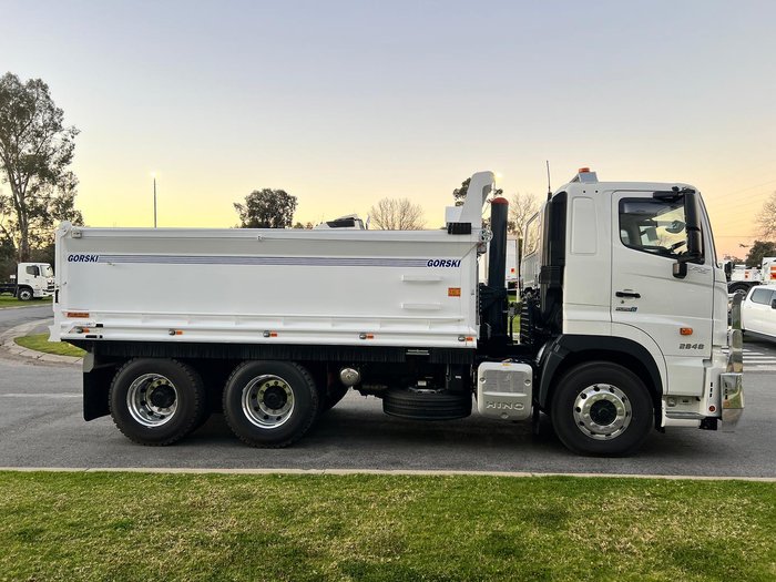2025 Hino 700 Series