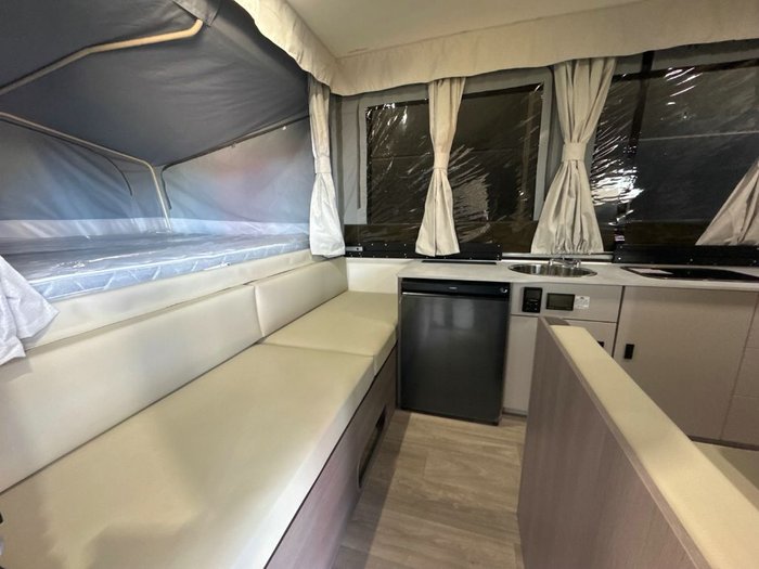 2026 JAYCO LARK OB.CP-MY26
