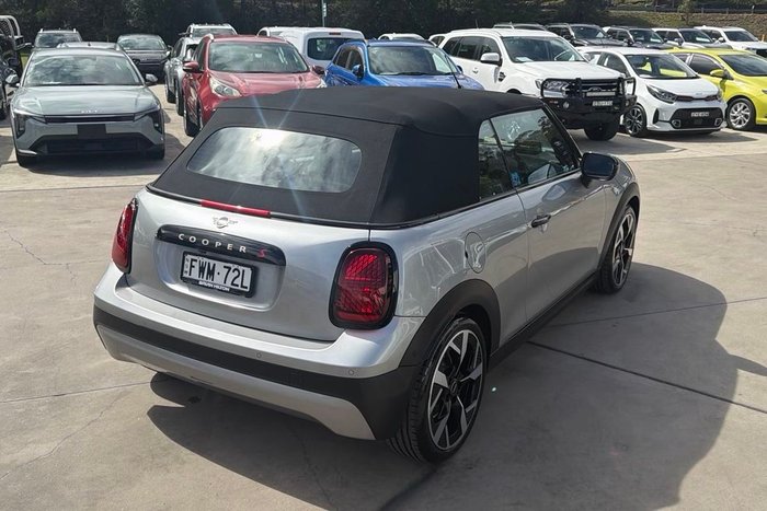 2025 MINI Cooper C Classic