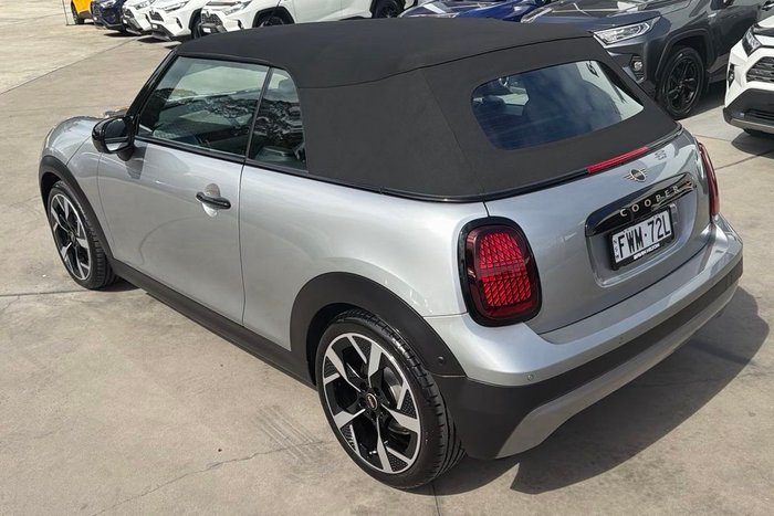 2025 MINI Cooper C Classic