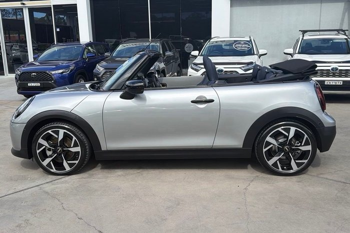 2025 MINI Cooper C Classic