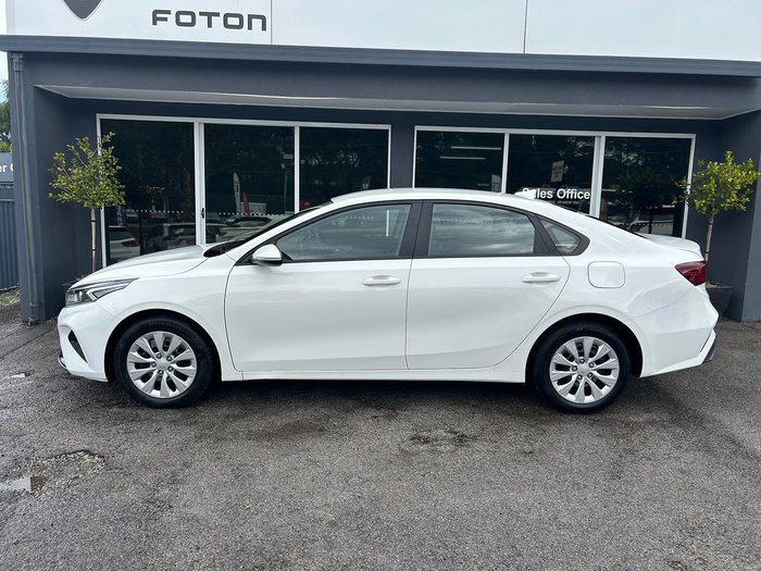 2024 Kia Cerato S