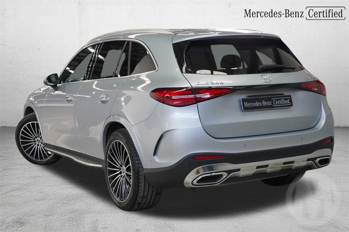 2025 Mercedes-Benz GLC-Class GLC300