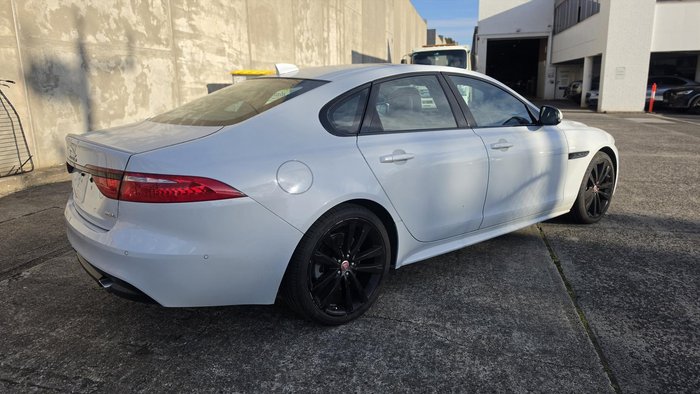 2020 Jaguar XF 25t R-Sport
