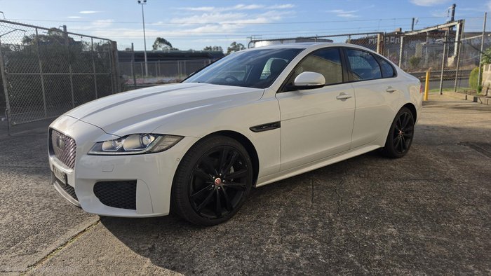 2020 Jaguar XF 25t R-Sport
