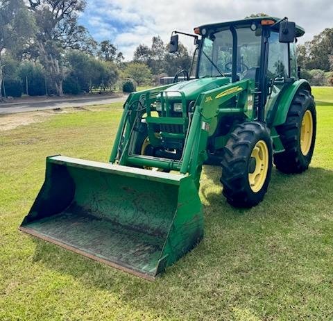 2011 John Deere 5083E Limited
