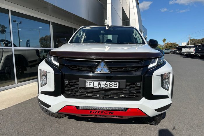 2023 Mitsubishi Triton Xtreme