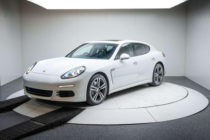 2015 Porsche Panamera