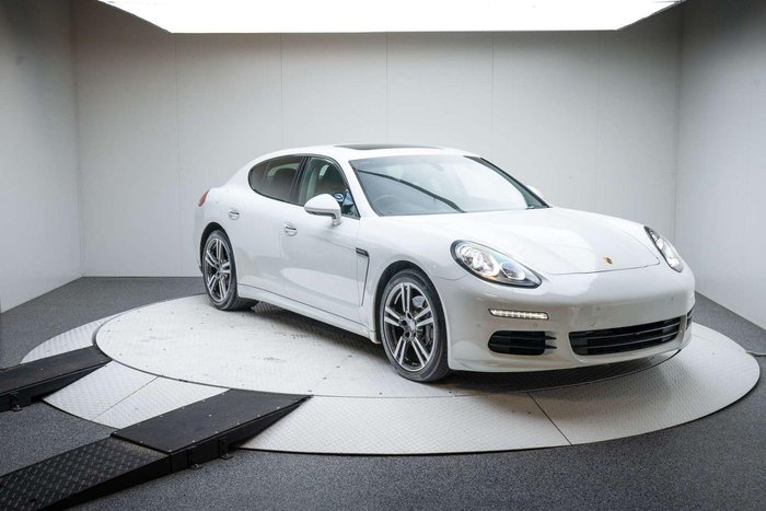 2015 Porsche Panamera