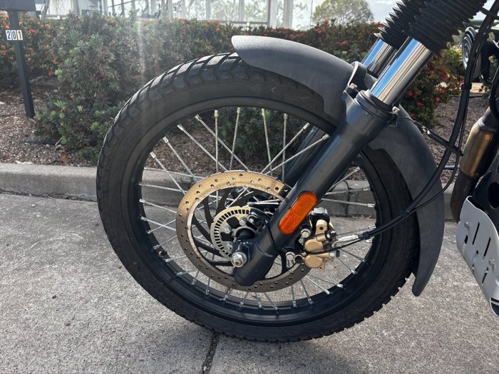 2022 Royal Enfield HIMALAYAN PREMIUM E5 Green