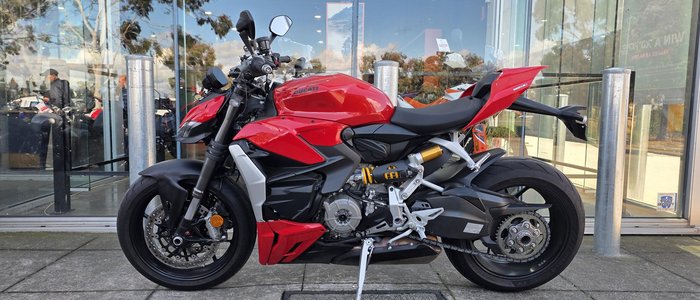 2023 Ducati Streetfighter V2 Streetfighter Red