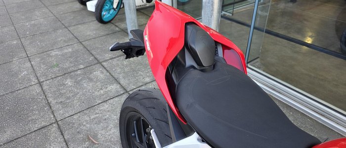 2023 Ducati Streetfighter V2 Streetfighter Red