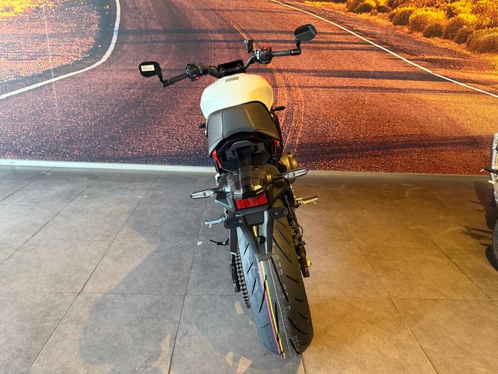 2026 Yamaha XSR900 XSR Red