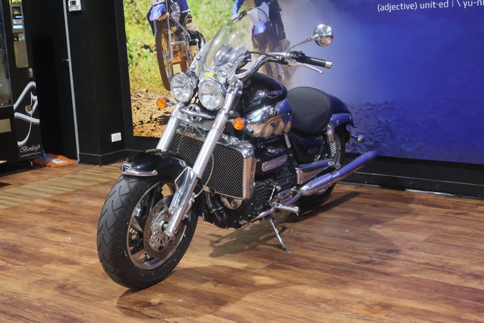 2007 TRIUMPH ROCKET III CLASSIC Black