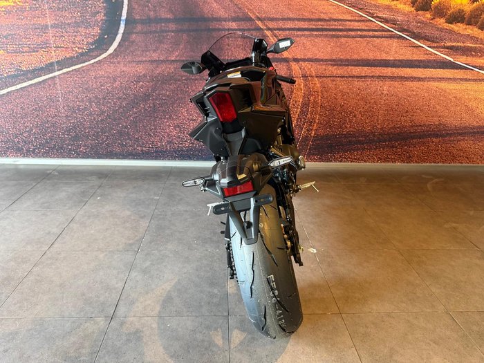 2026 Yamaha YZF-R9 YZF-R Black