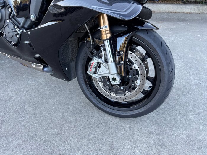 2025 Yamaha YZF-R1 Grey