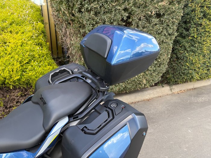 2026 BMW Motorrad S 1000 XR Blue