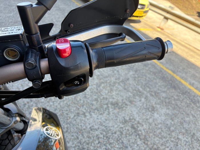 2008 Yamaha XT660R BLACK