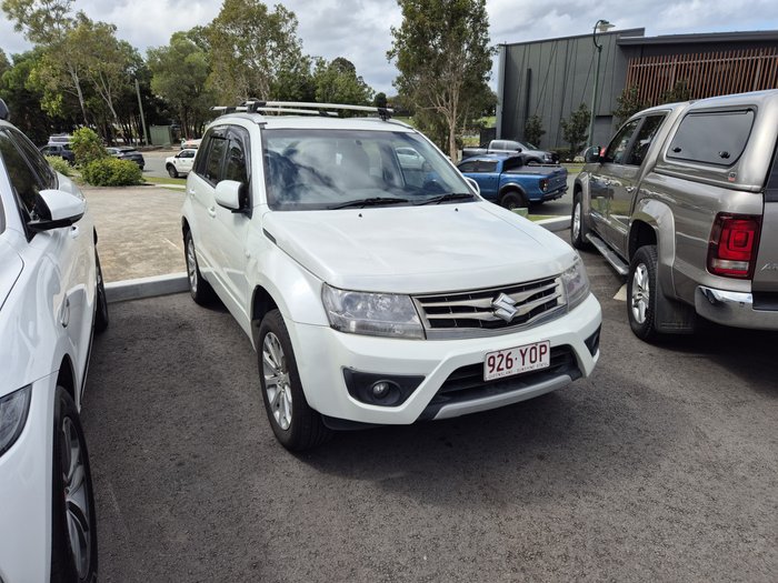 2015 Suzuki Grand Vitara Sport
