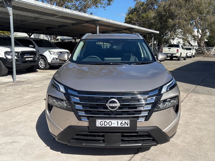 2025 Nissan X-TRAIL ST-L