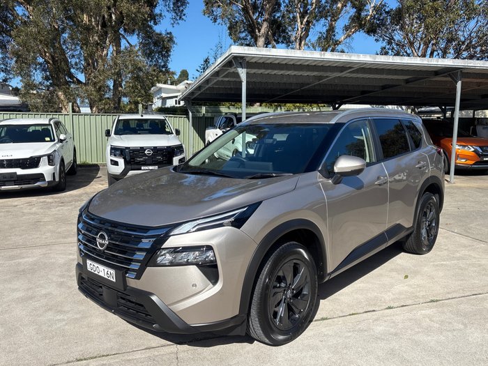 2025 Nissan X-TRAIL ST-L