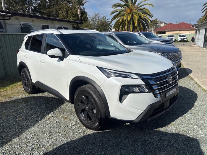 2025 Nissan X-TRAIL ST-L