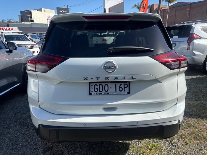 2025 Nissan X-TRAIL ST-L