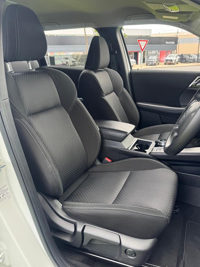 2023 Mitsubishi Outlander LS ZM MY24 White