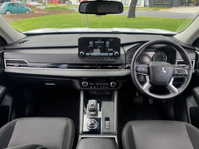 2023 Mitsubishi Outlander LS ZM MY24 White