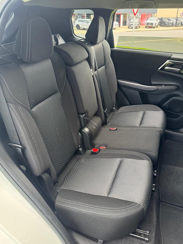 2023 Mitsubishi Outlander LS ZM MY24 White