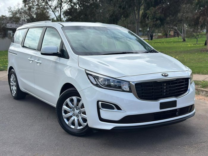 2018 Kia Carnival S