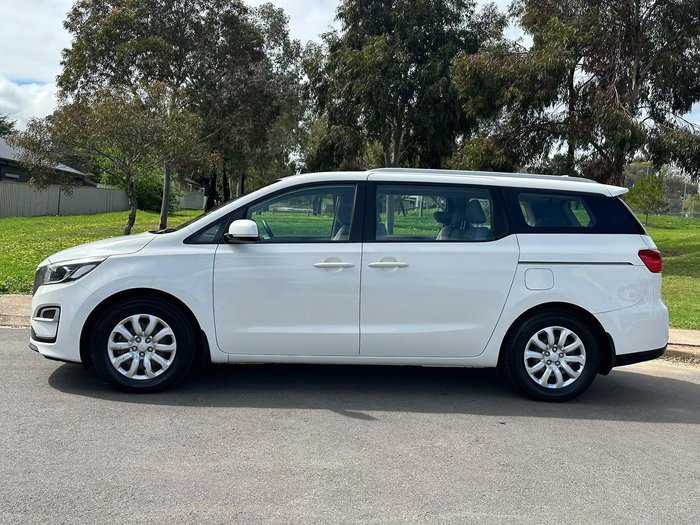 2018 Kia Carnival S