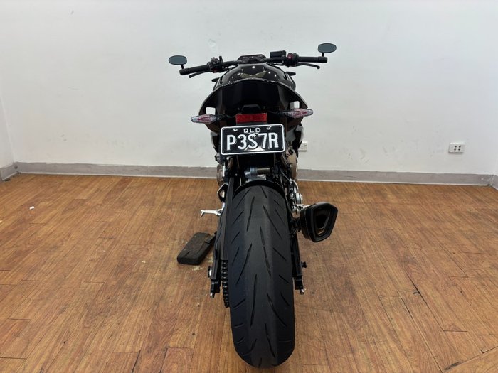 2022 BMW Motorrad S 1000 R